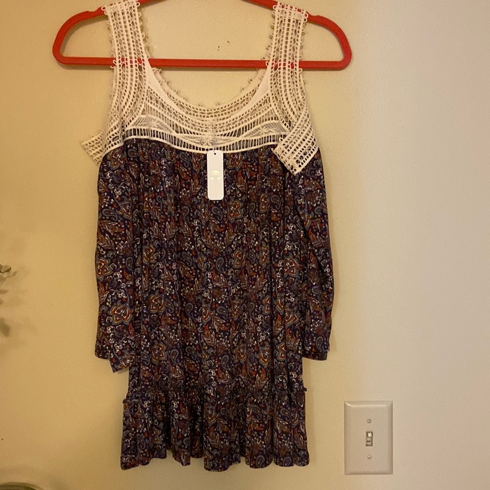 off the shoulder, size L paisley, rayon blouse